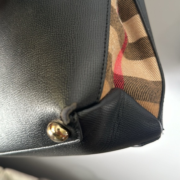 Burberry Purse/Crossbody - Picture 8 of 10